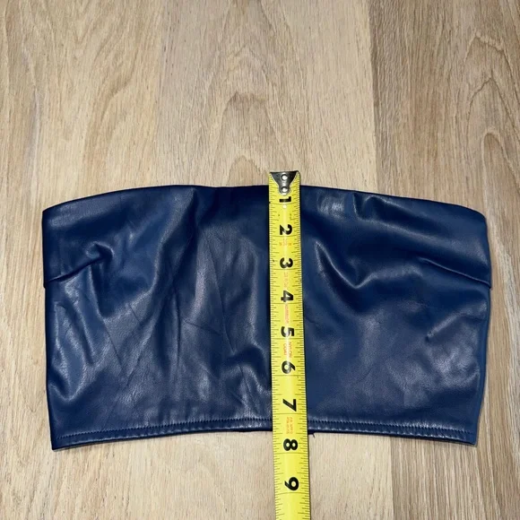 SOLD -PC - Picture 6 of 7